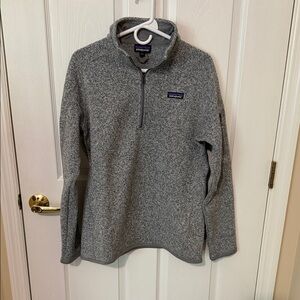 Patagonia Heathered Gray BETTER SWEATER marked XL fits like L 1/4 zip pullover